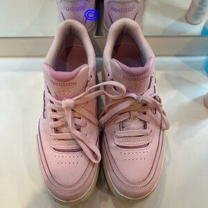 Reebok Classic Light Pink Sneakers